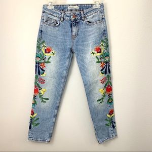 🌎 Zara Basic z1975 Embroidered Jeans